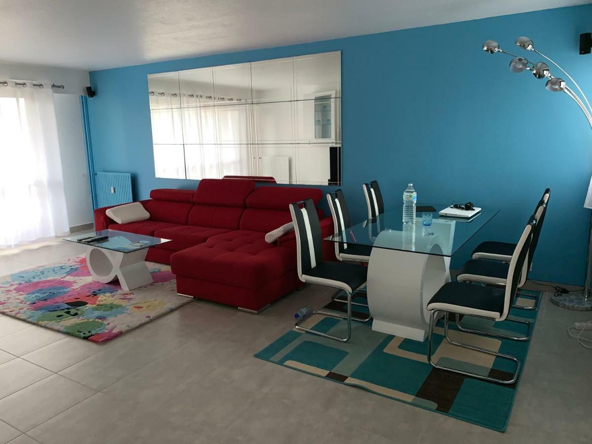 Grand Appartement A Louer Vue Sur Seine Мелён Экстерьер фото