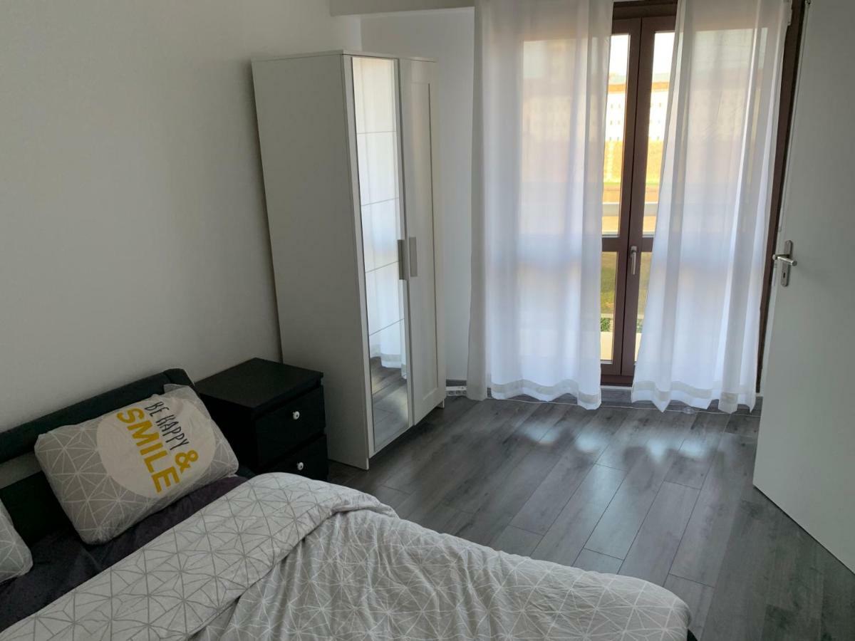 Grand Appartement A Louer Vue Sur Seine Мелён Экстерьер фото