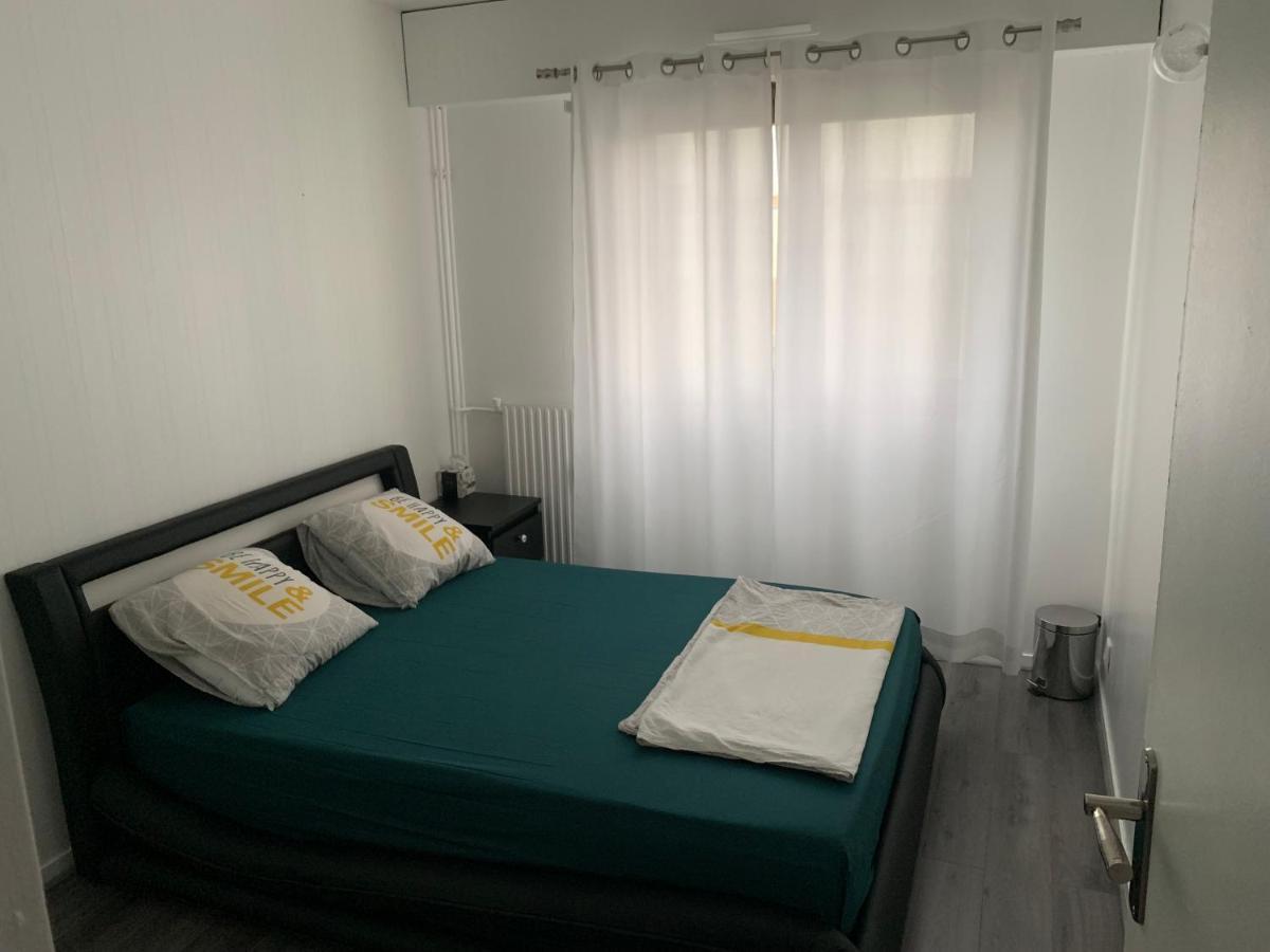 Grand Appartement A Louer Vue Sur Seine Мелён Экстерьер фото